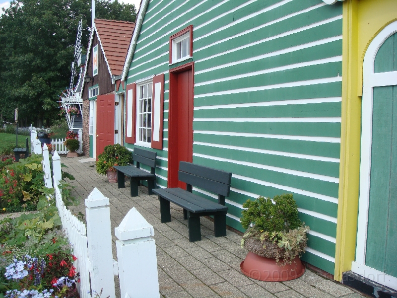 Western Michigan [2009] 510.JPG - Scenes from Windmill Island in Holland, Michigan.